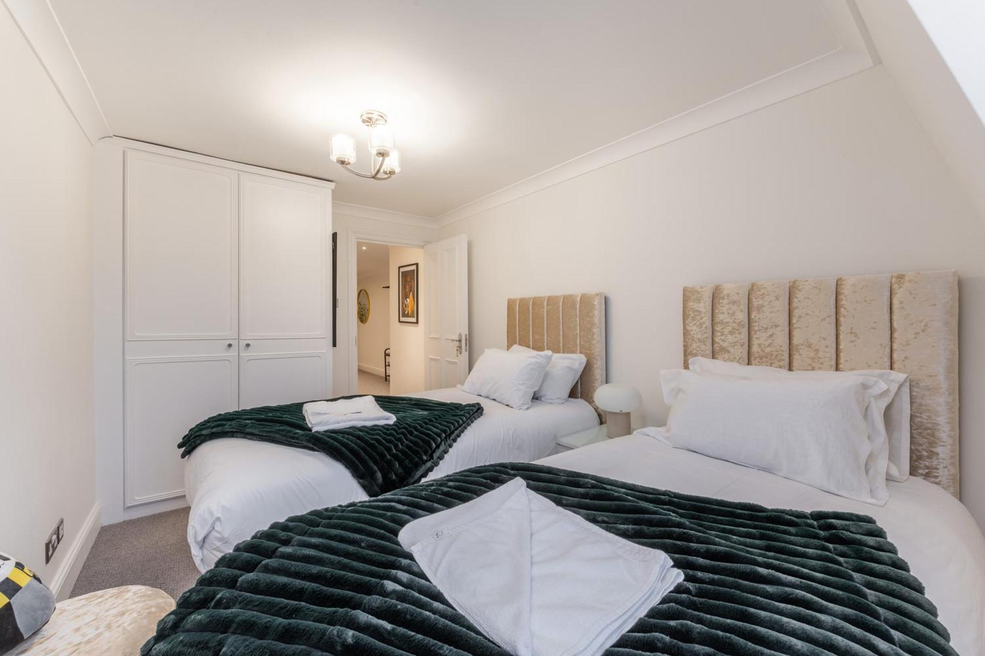 City Chic 3 Bedroom 2 Bathroom Luxury Living 7Hs London Exterior photo
